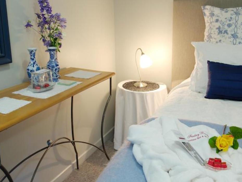Finlay Banks Boutique Bed & Breakfast Крайстчърч Екстериор снимка