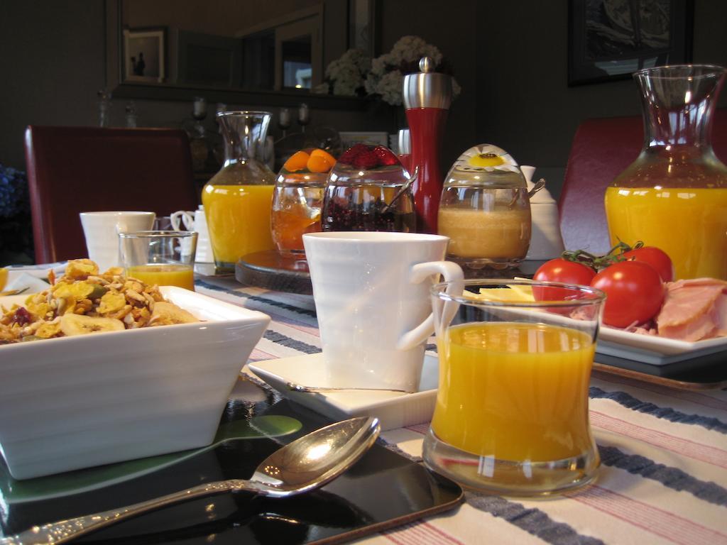 Finlay Banks Boutique Bed & Breakfast Крайстчърч Екстериор снимка