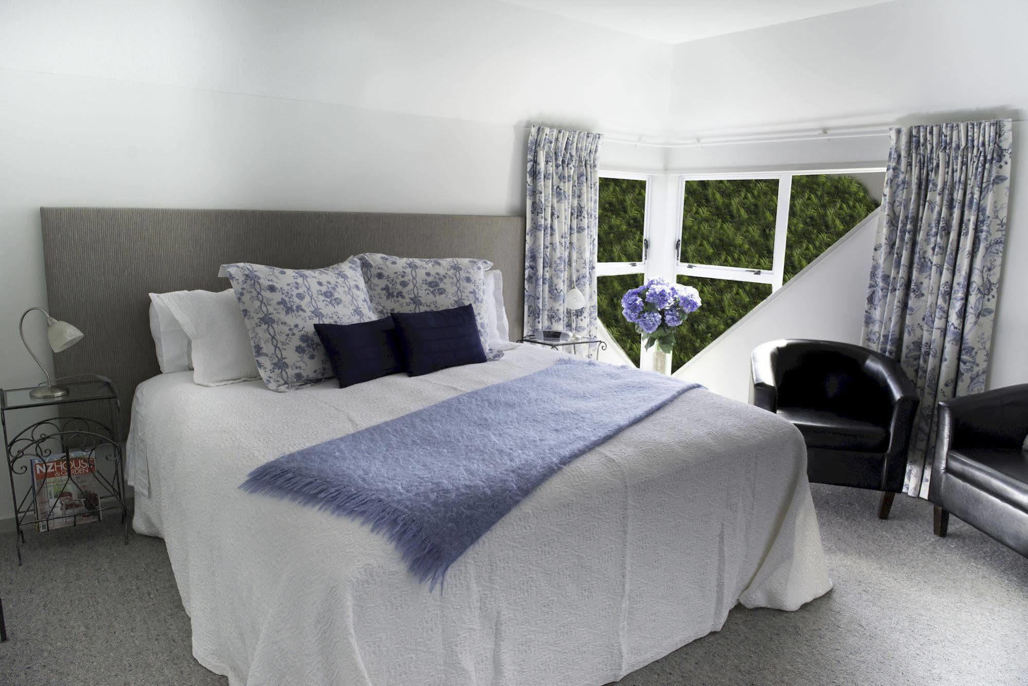 Finlay Banks Boutique Bed & Breakfast Крайстчърч Екстериор снимка
